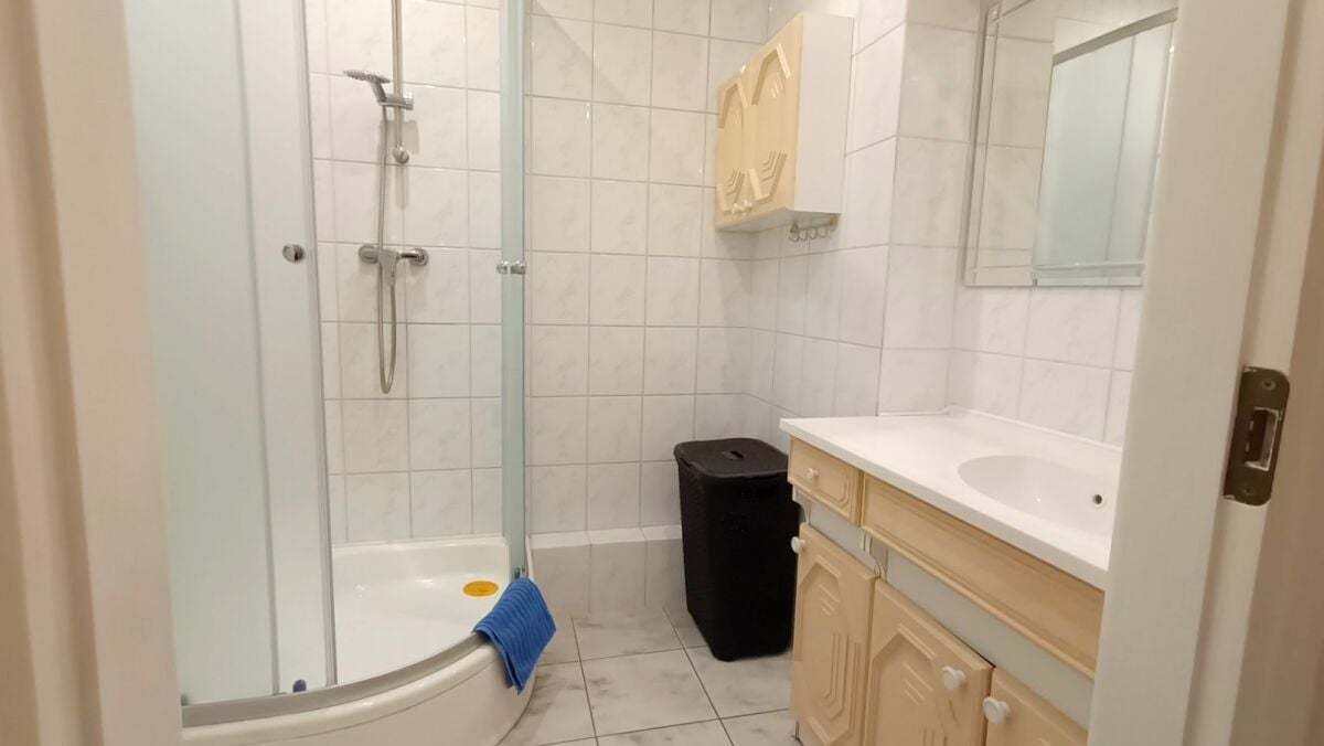 . Apartament STAR-Kołobrzeg.- Ogrody, 2 do 4/5 osób.  Lokalizacja KOŁOBRZEG ul. J. Bema 1. A.