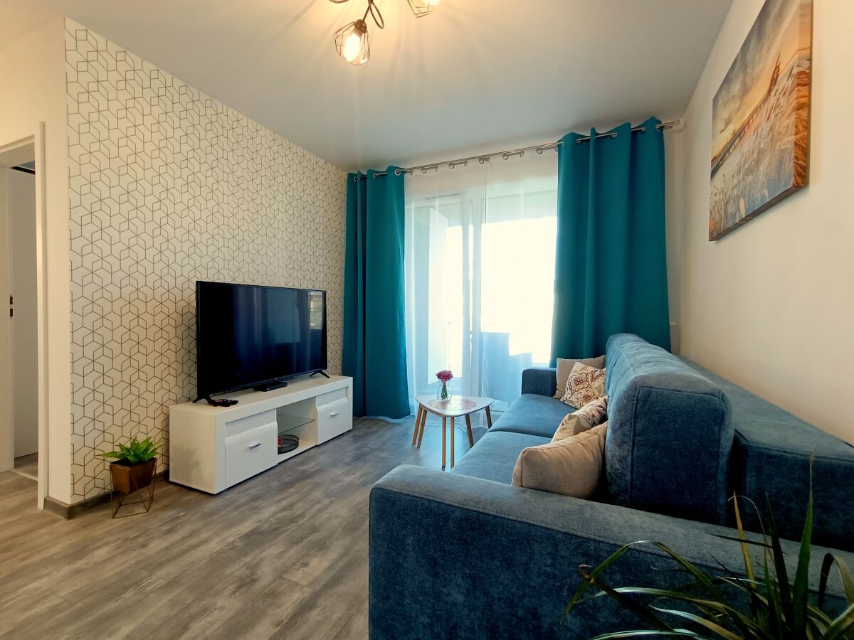 Apartament. MAZOWIECKA PARK.. 2 do 4 osoby . Lokalizacja Kołobrzeg ul. Mazowiecka 4B.