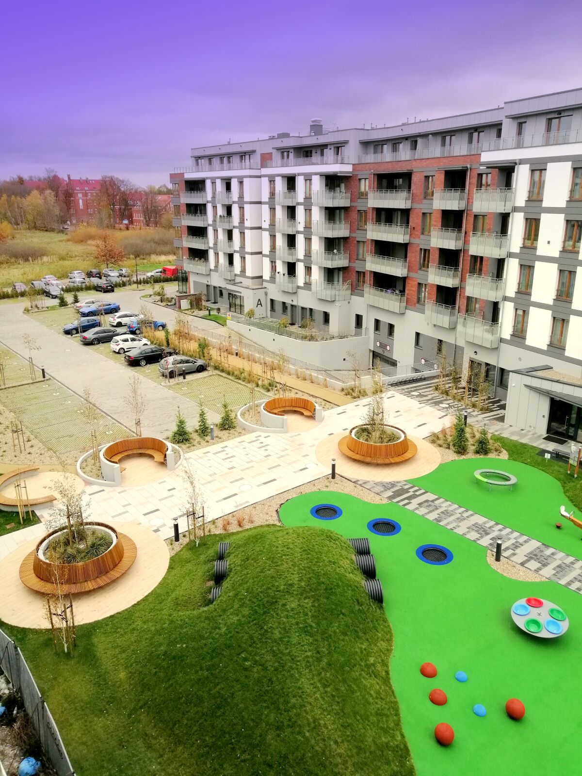 Apartament. MAZOWIECKA PARK.. 2 do 4 osoby . Lokalizacja Kołobrzeg ul. Mazowiecka 4B.