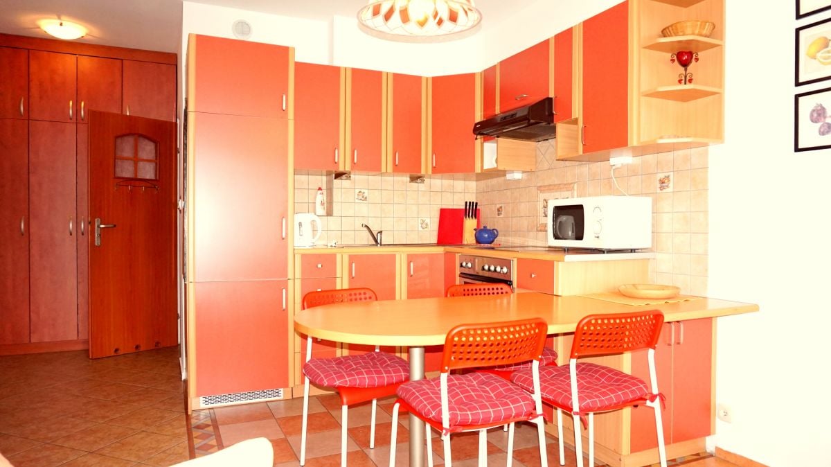 Apartament. KUPIECKI, 2 pokojowy, do 4 osoby. Kolobrzeg ul. Kupiecka 3B.